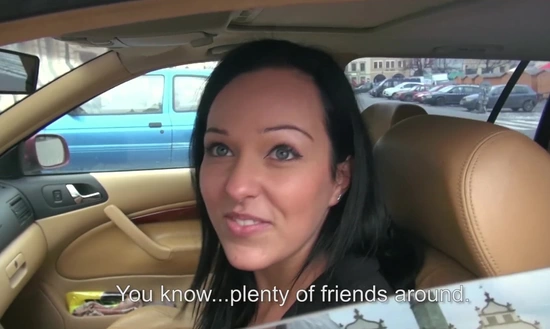 Таксистка оказалась не прочь заработать денег сексуальными услугами