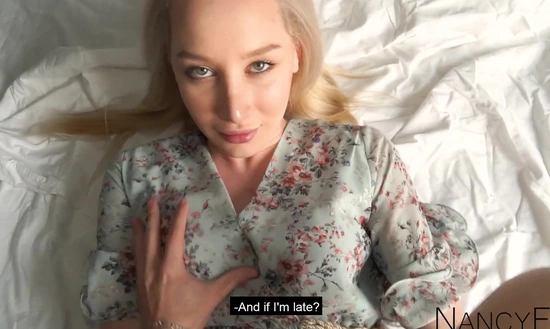 Забежала домой чисто на 5 минут и даже успела трахнуться с парнем!